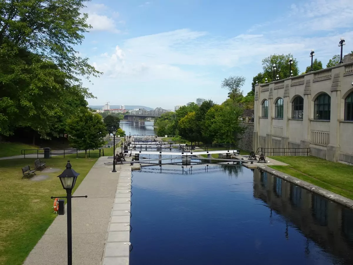 3-Rideau-Locks