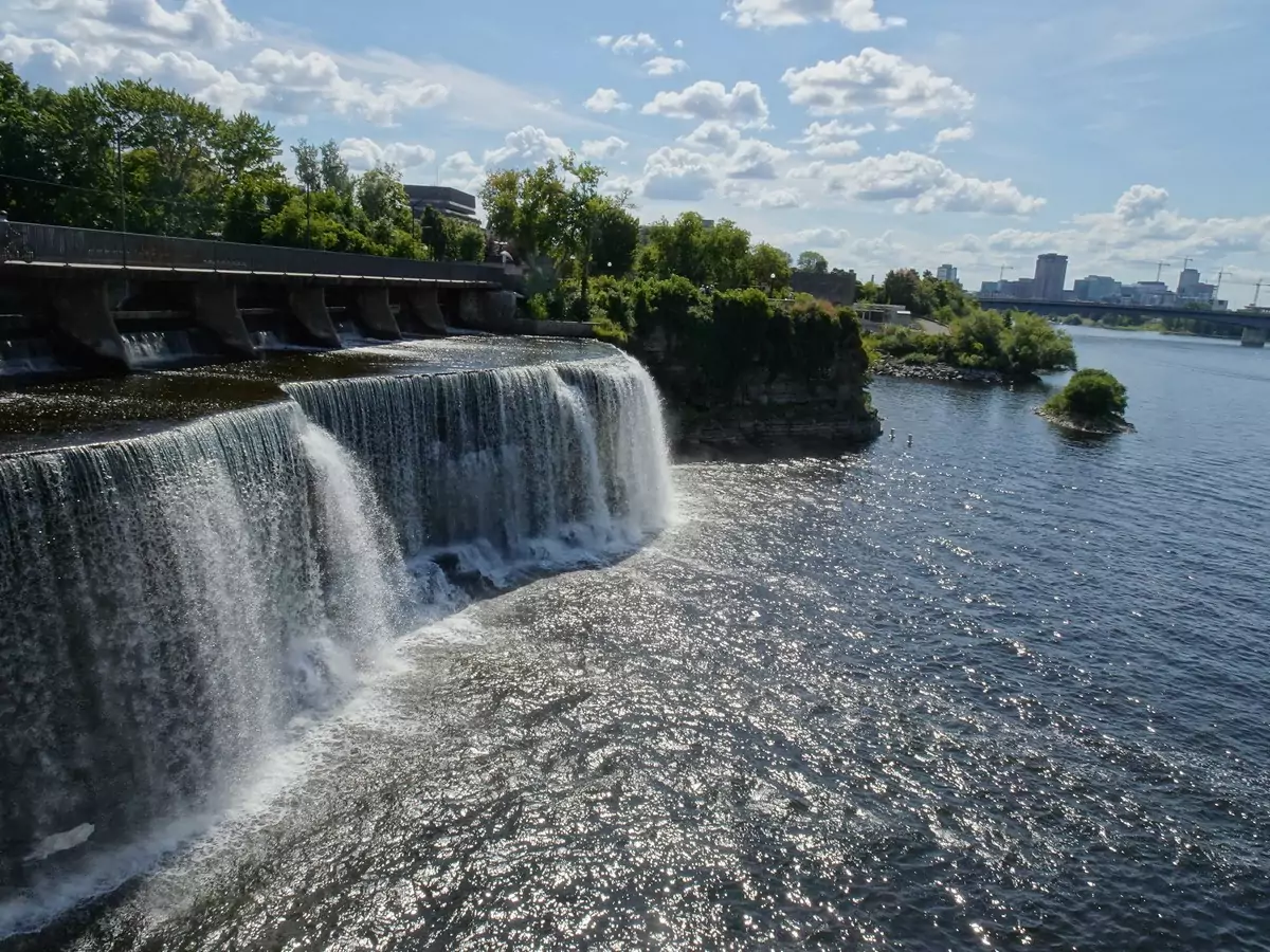 6-Rideau-Falls